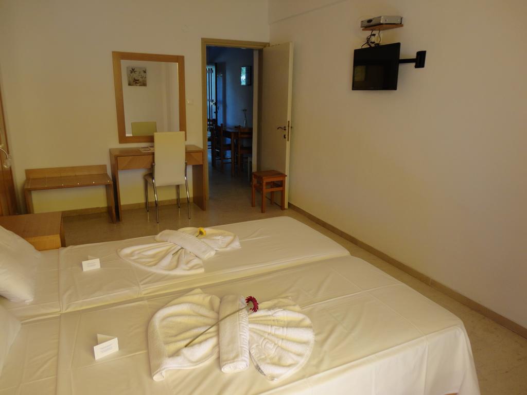 Maik Apartments Metamórfosi Extérieur photo