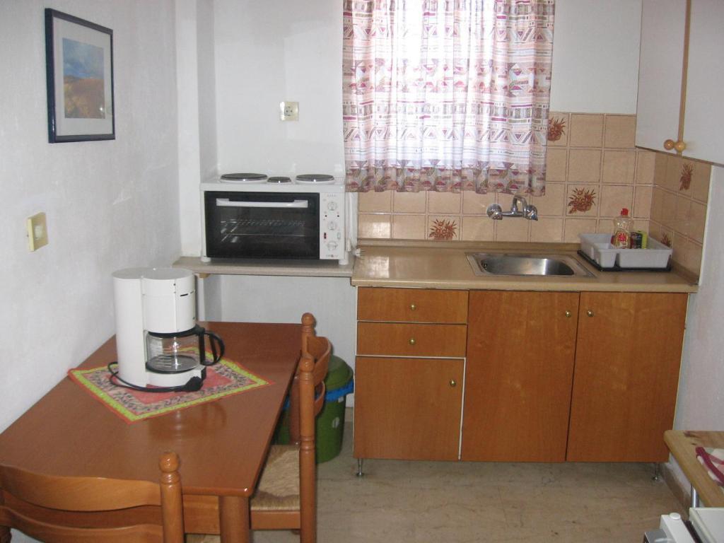 Maik Apartments Metamórfosi Extérieur photo